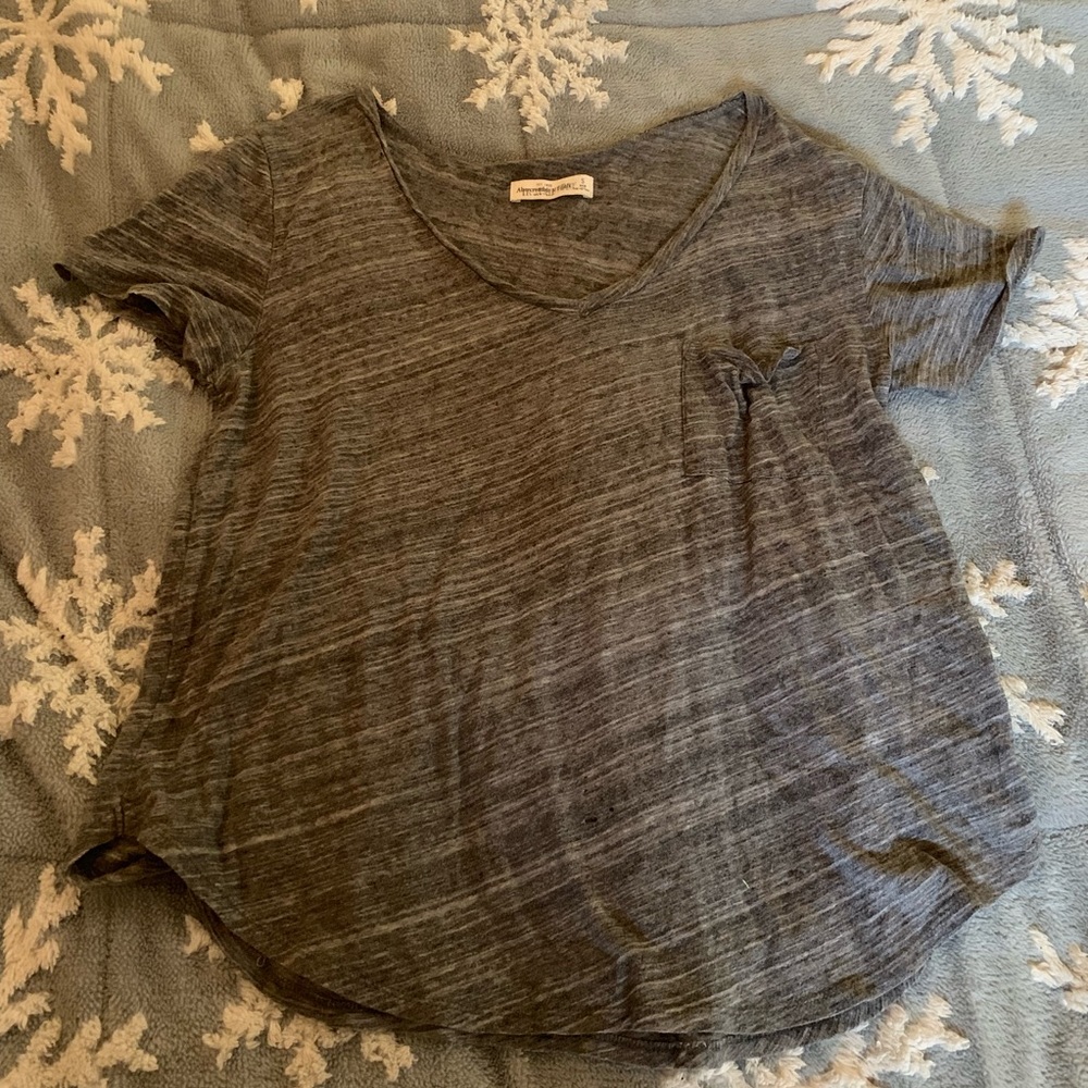 Abercrombie & Fitch Tee